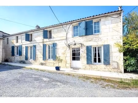 maison 7 pièces 190 m²