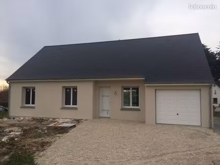 maison 4 pièces 85 m²