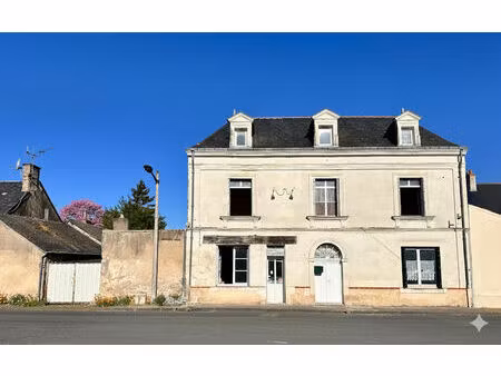 vente maison 6 pièces  187.00m²  noyant