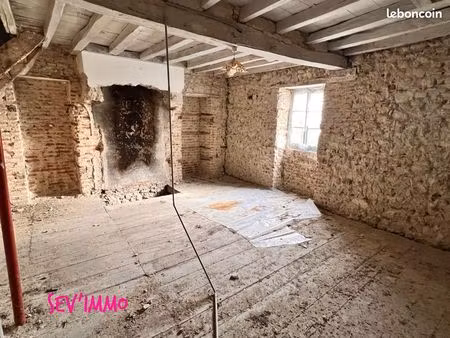 grange 4 pièces 160 m²