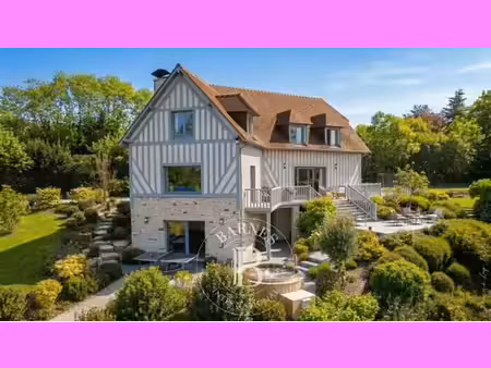 maison de luxe en location à saint-pierre-azif  normandie
