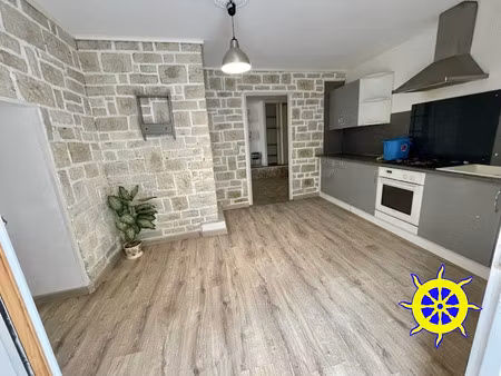 vente maison 4 pièces 108 m² à sigean (11130)  97 000 €