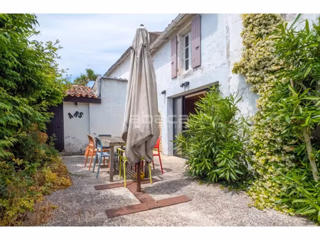 vente maison 6 pièces 131 m² ars-en-ré (17590)