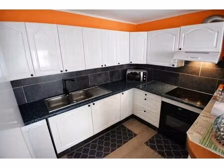 st paul de fenouillet (66220) – maison de ville au cœur du village idéalement situé entre 