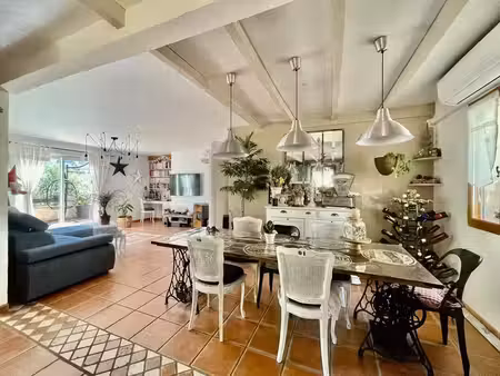vente maison la destrousse 13112 - - surface privée