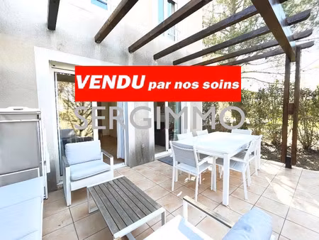 vente maison 5 pièces 68 m² montauroux (83440)