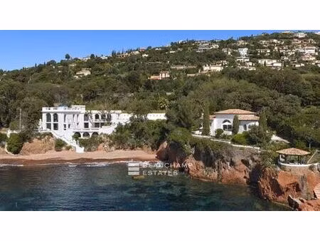villa de 8 pièces de luxe en location saint-raphaël  provence-alpes-côte d'azur