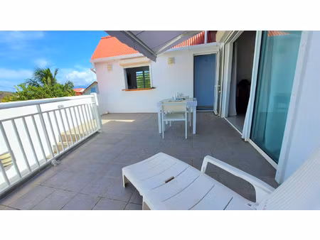 bienvenue au paradis! ensemble de trois appartements aux sai