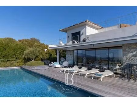 villa de 6 chambres de luxe en location sainte-lucie de porto-vecchio  corse