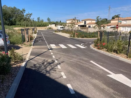vente terrain 330 m² arles (13200)
