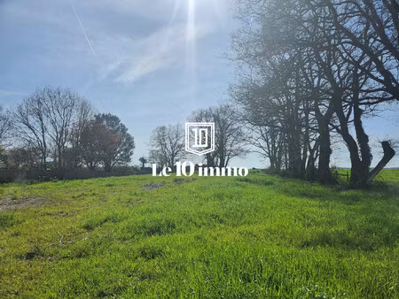 superbe terrain de 1798m2 - libre de constructeur