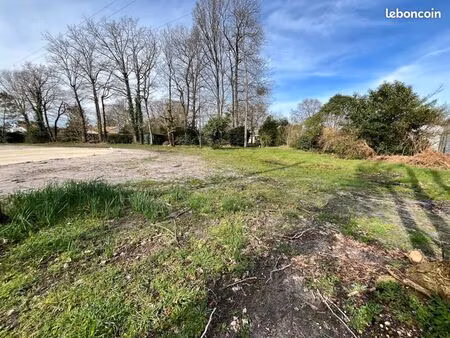 terrain 629 m² breuillet