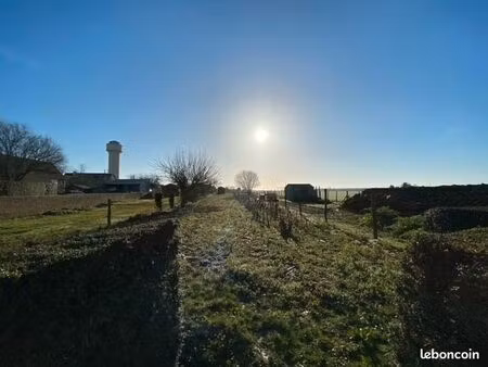 terrain 620 m² crucheray