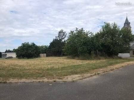 baisse du prix : parcelles viabilisées de 876 à 1310m²