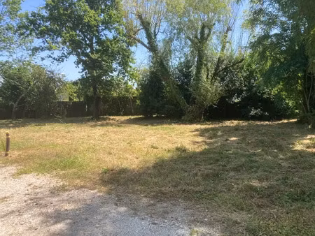 vente terrain 820 m² à quinsac (33360)  138 000 €