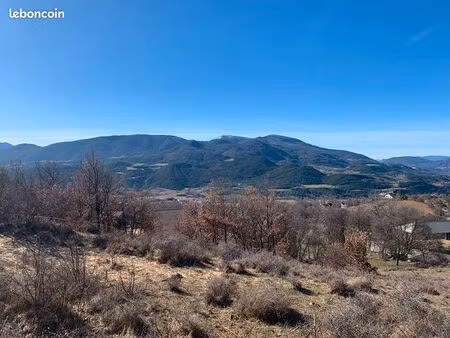 terrain 1176 m² chorges