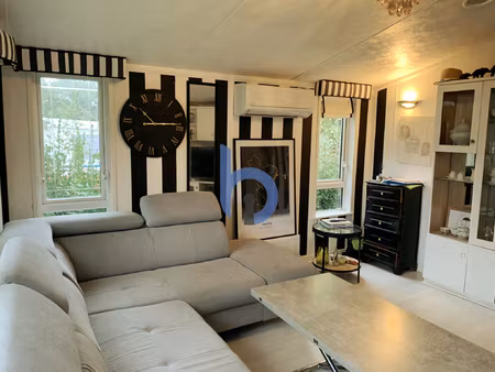 mobil home 2 chambres + grande terrasse + cabanon de jardin