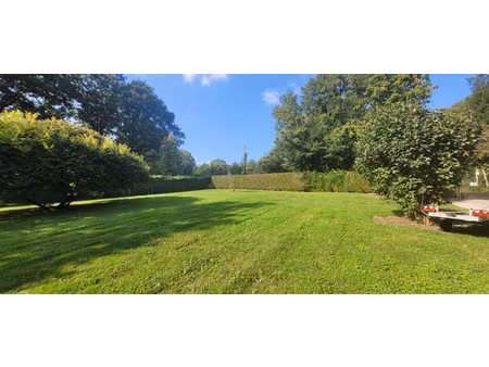 terrain boitron 605 m2