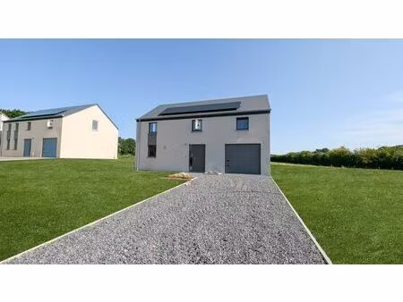 dans le village de orsinfaing