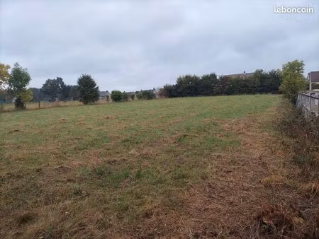 terrain 874 m2 sur manou 28240