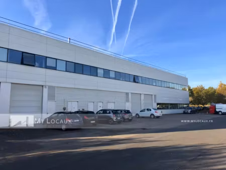 locaux d'activité 1 353m² - cergy