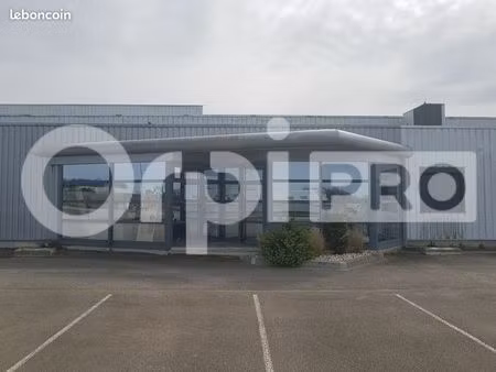 local d'activité 2 000 m²