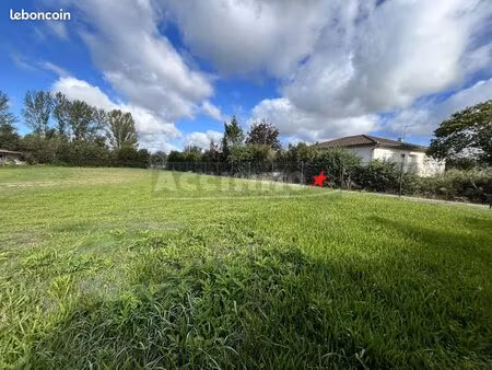 terrain 650 m² damiatte