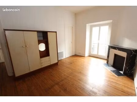 immeuble 9 pièces 267 m²