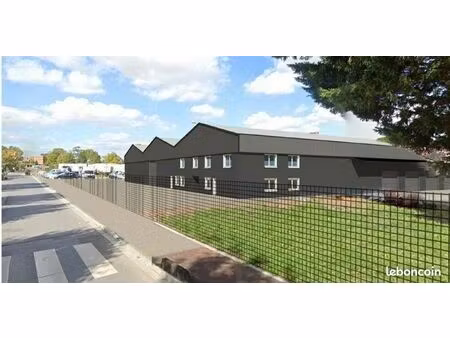 local industriel 5 524 m²