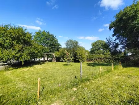 au calme terrain constructible viabilité en bordure