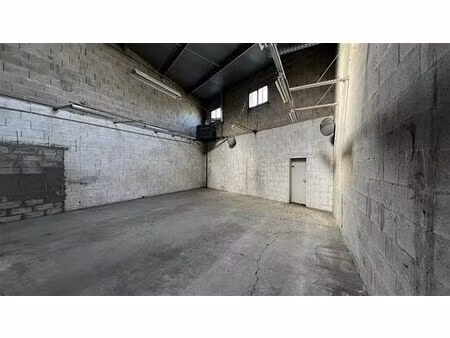 vente local d'activités crosne 608 m²