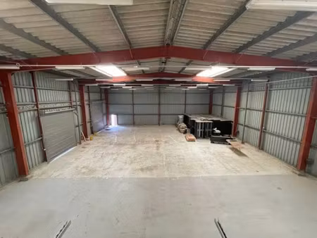 nouveauté - locaux d'activité de 1500 m2 environ à la location  à 15 min entre soissons et