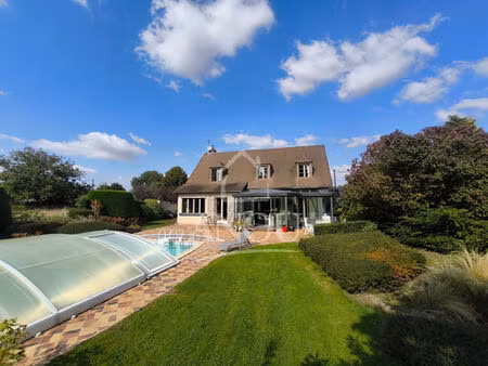 propriété rénovée 5 chambres  piscine et environnement calme