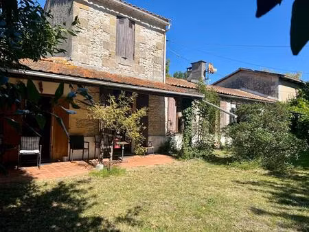 vente maison 6 pièces 215 m² valeyrac (33340)