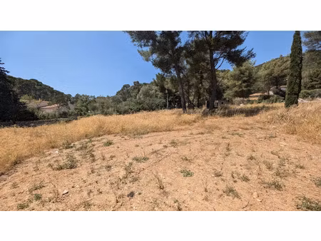 vente terrain 2064 m² à ollioules (83190)  449 000 €