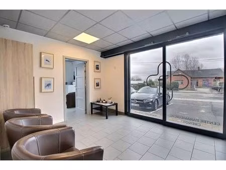 spacieux bureau de 32m² à louer  proche des grands axes