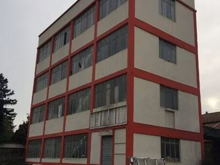 vente surface diverse 470 m²