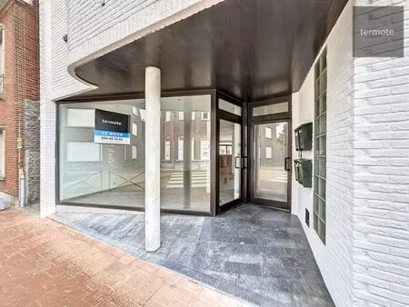 centraal gelegen handelspand