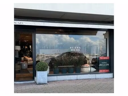 propriété commerciale sur la digue au zoute