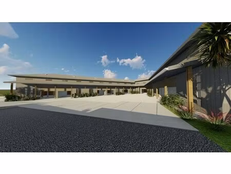 location local commercial