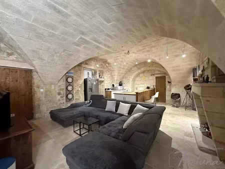 vente appartement 2 pièces 190 m² à beaucaire (30300)  139 500 €