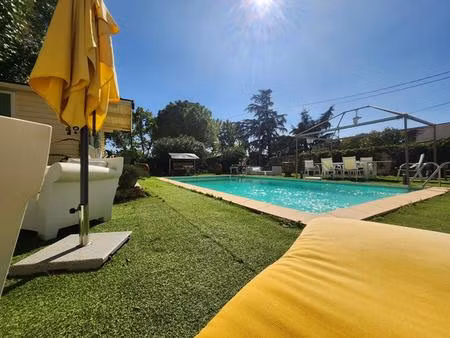 maison plan de cuques avec piscine