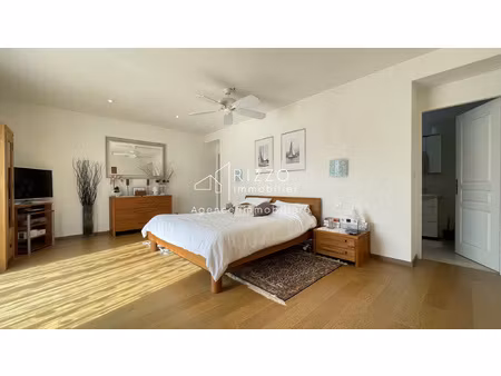 maison d'exception de 9 pièces avec vue panoramique et pisc