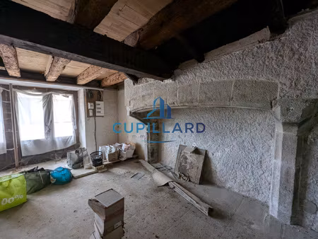 exclusivite - maison de village à rénover