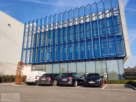bureaux à louer dans un emplacement stratégique au port d...