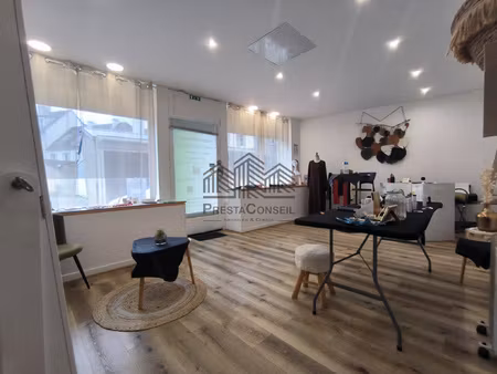 local commercial et appartement - 113 m2 - elbeuf