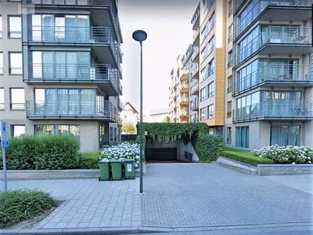 otan - 1 emplacement de parking