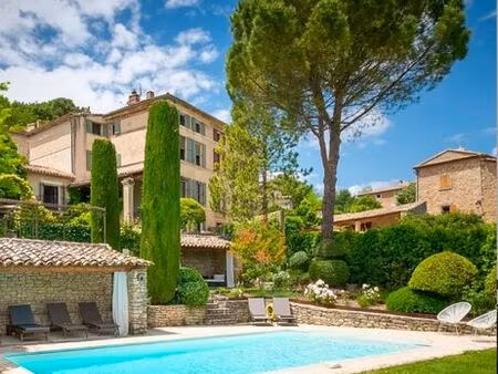 maison de ville de luxe de 6 pièces en location lacoste  france