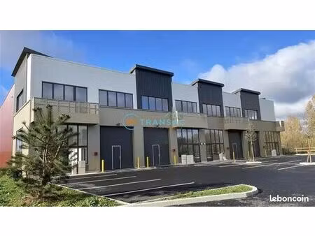 local bureaux 464 m²