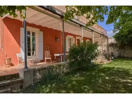 maison de maître de 250m² sur 2 252m² de jardin avec piscine ...